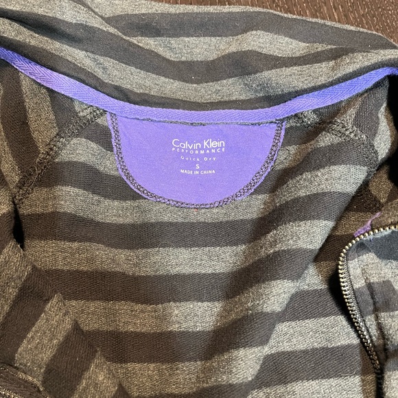 Calvin Klein zipper sweater - Picture 2 of 4